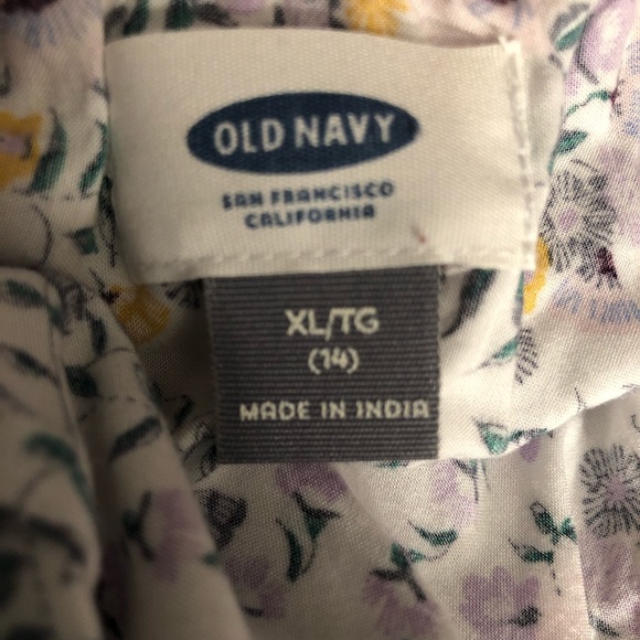 Old Navy Flower Romper - Picture 8 of 8